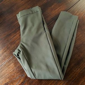 Banana Rep. Devon Pants-Perfect fall green pants!